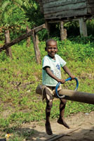 Escenas cotidianas en comunidades negras.