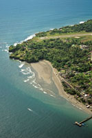 Vista area de la poblacin de Juanchaco.