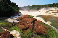 El raudal Jirijirimo del río Apaporis, en la Amazonia colombiana, es uno de los más caudalosos del país.
