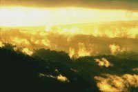 Ataredecer en las cercanas de la ensenada de Utra; se observa la copiosa evapotranspiracin que hay en la zona.